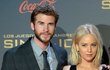 Liam Hemsworth, Jennifer Lawrence