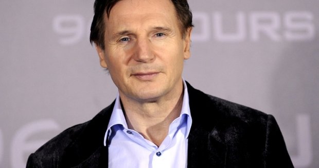 Liam Neeson nahradí v roli tatéra Mela Gibsona ve filmu Pařba v Las Vegas 2