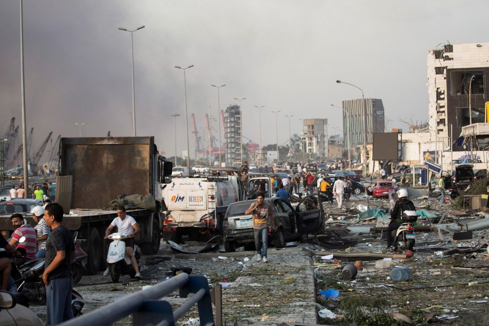 Masivní exploze v metropoli Libanonu Bejrútu. (4.8.2020)