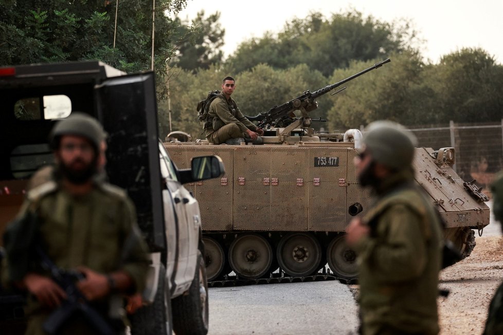 Válka v Izraeli - situace u hranic s Libanonem. (9. 10. 2023)
