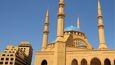 Modrou mešitu nechal postavit bývalý libanonský premiér Harírí, který zahynul rukou atentátníků.