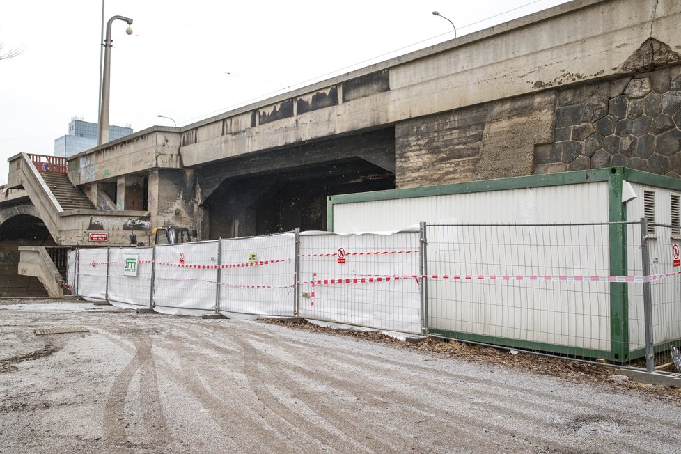 V případě Libeňského mostu se starosta Prahy 8 přiklání k variantě, která bude rychlejší a pokud možno levnější.