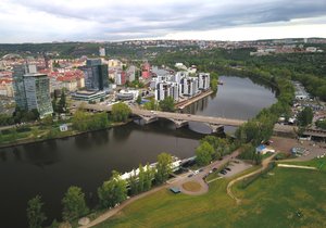 O osudu Libeňského mostu se vedou spory už léta.