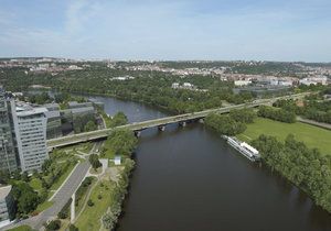 Vizualizace rekonstrukce Libeňského mostu v Praze.