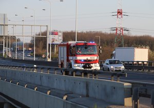 Jablonné v Podještědí: Po hromadné nehodě tři lidé v nemocnici - ilustrační foto