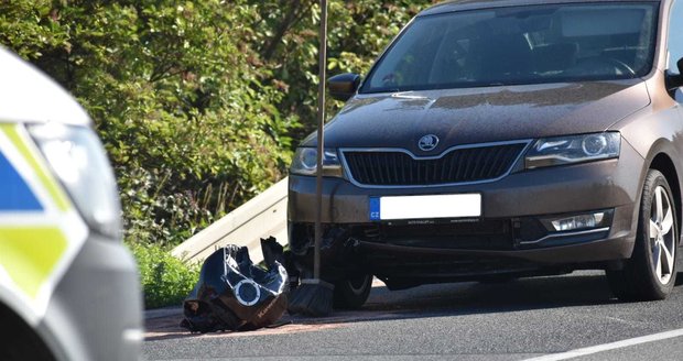 6. srpen 2020: Poblíž Líbeznice severně od Prahy došlo k fatálnímu střetu motorkáře a osobního automobilu. Motorkář nehodu nepřežil.