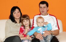 Pět let od záměny miminek v třebíčské nemocnici: Holky už si nepamatují,  že žily v jiné rodině!