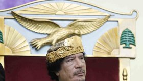 Muammar Kaddáfí jako středověký král