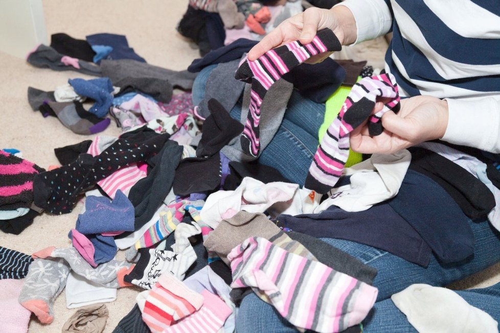 Dne 9. května se slaví Mezinárodní den lichých ponožek.