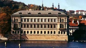 Lichtenštějnský palác v Praze: Přespávali tu významní hosté. Ubytovala se tu i zesnulá královna Alžběta II. (†96) 