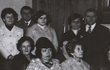 Toto je jediná dochovaná fotografie z pozdějšího věku paní Marcely Babkové (dole vpravo).