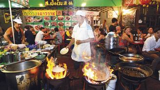 Tisíc chutí Bangkoku: Thajská metropole vás ohromí širokou nabídkou pouličních delikates