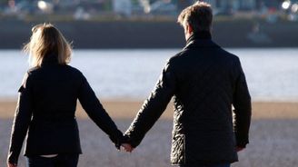 Registrované partnerství už i pro heterosexuály: V Británii toho na Silvestra využijí tisíce párů 