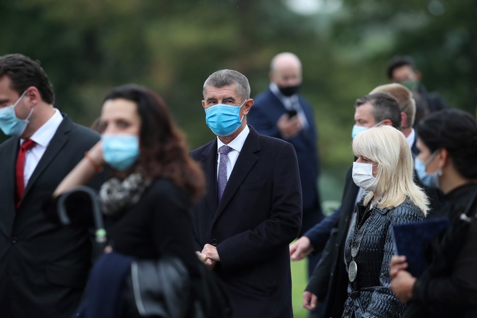 Premiér Andrej Babiš (ANO) na pietním aktu k připomenutí 78. výročí vypálení Lidic (10.6.2020)