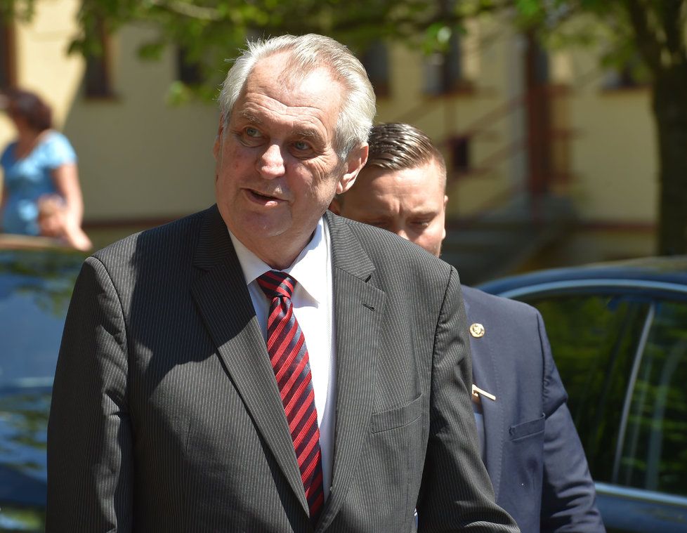 Miloš Zeman patří podle kardiochirurga Pirka do invalidního důchodu.