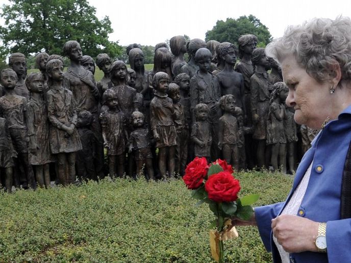 Lidice, výročí vypálení