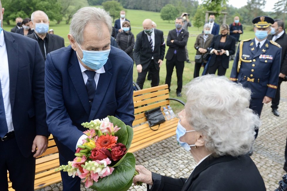 Prezident Miloš Zeman na 78. výročí vypálení Lidic (10.6.2020)