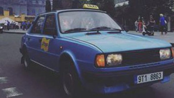 V létě mezi taxikáři jednoznačně vítězil řidič Marek se svojí Margaret. Tak se jmenuje modrá Škoda 105 L, kterou se rozhodl využívat jako taxi pro Liftago.