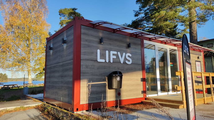 Obchod společnosti Lifvs na švédském venkově