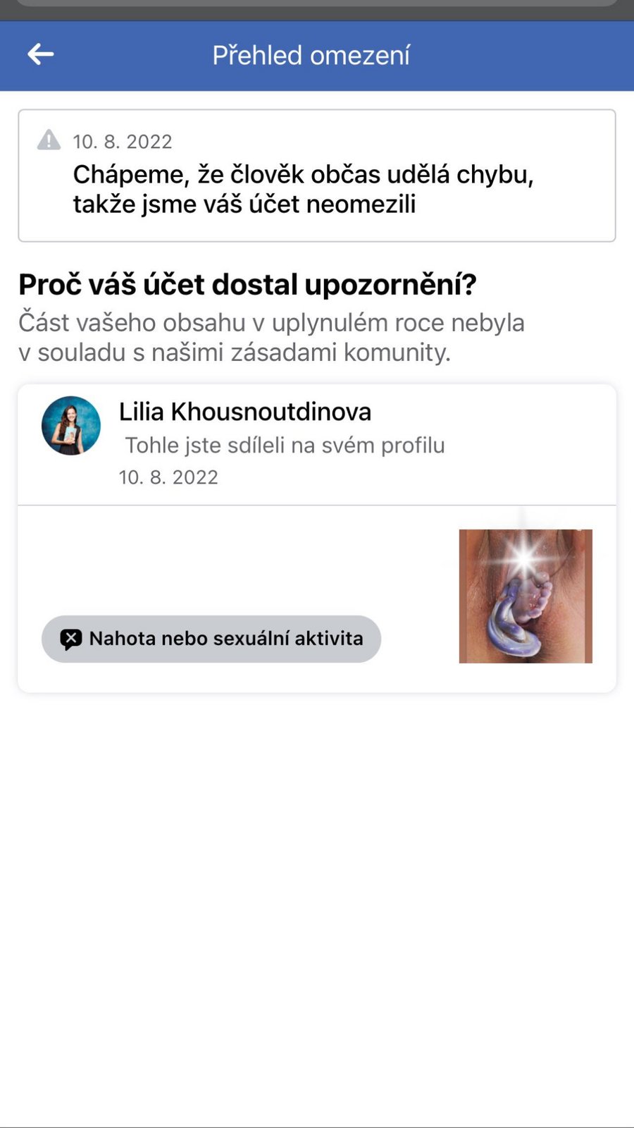 Lilii kvůli fotce porodu zablokovali profil na facebooku