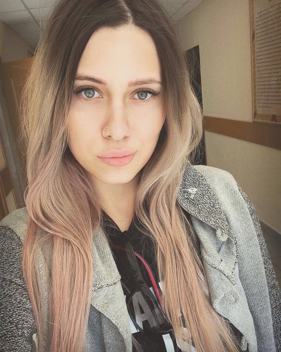 Nejvíce sexy hráčka pokeru světa Lilija Novikova (†26) zemřela při nehodě v koupelně.