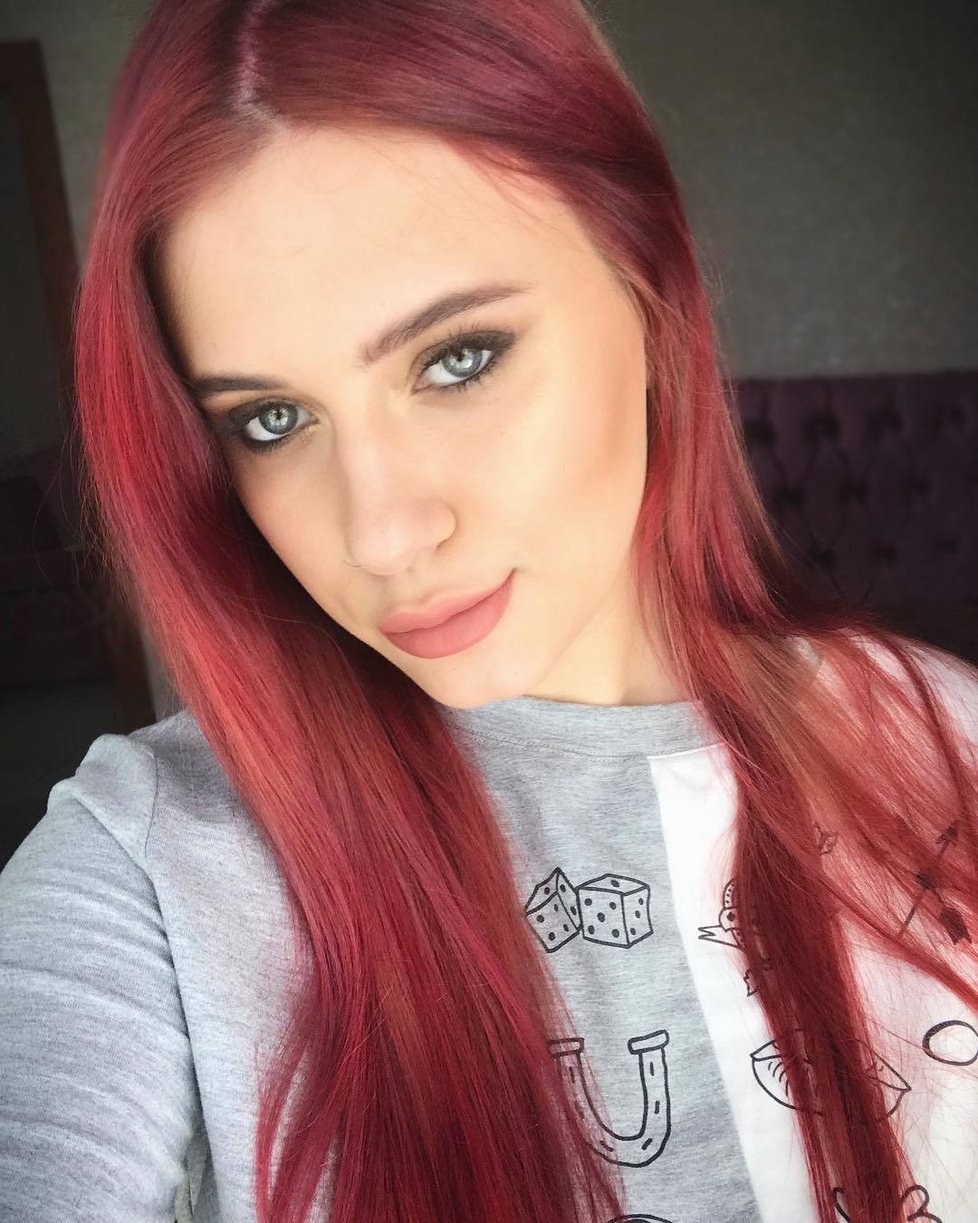 Nejvíce sexy hráčka pokeru světa Lilija Novikova (†26) zemřela při nehodě v koupelně.