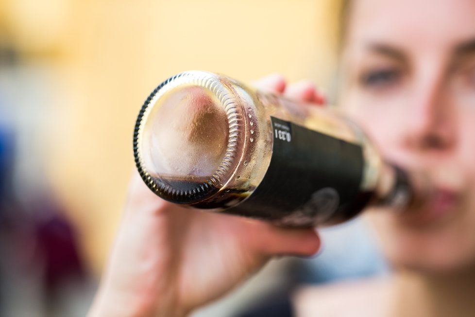 Problém podle ČOI například bylo, že prodejce nabízel pivo v plechovce ale už ne ve vratných zálohovaných obalech