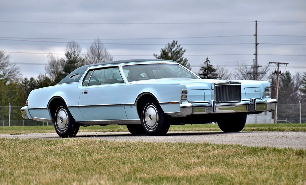 Lincoln Continental Mark IV (1975)