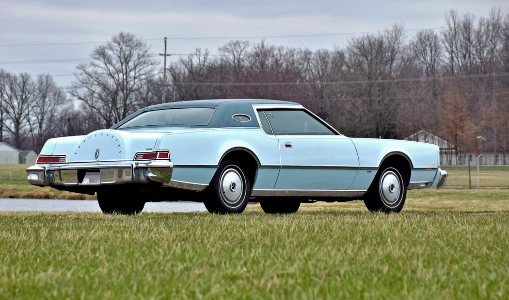 Lincoln Continental Mark IV (1975)