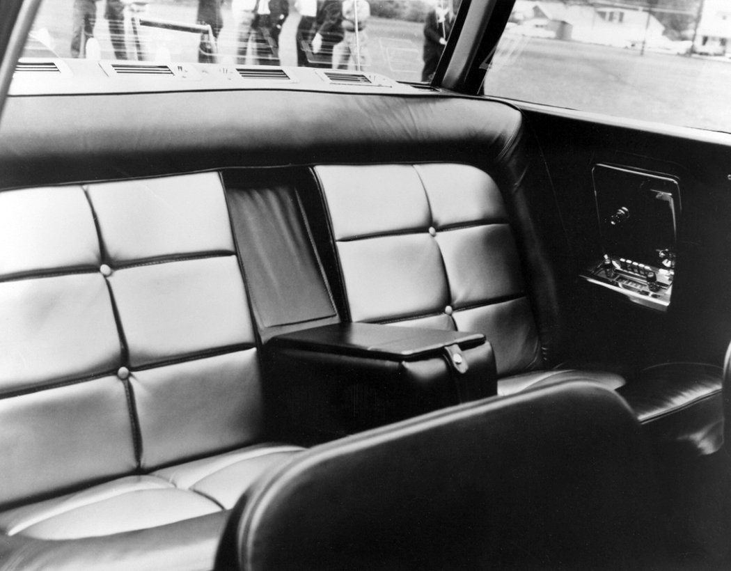 Lincoln Continental Presidential X-100/Quick Fix
