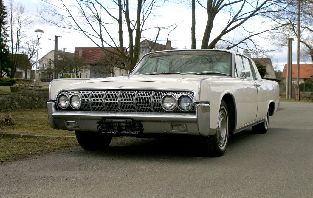 Lincoln Continental