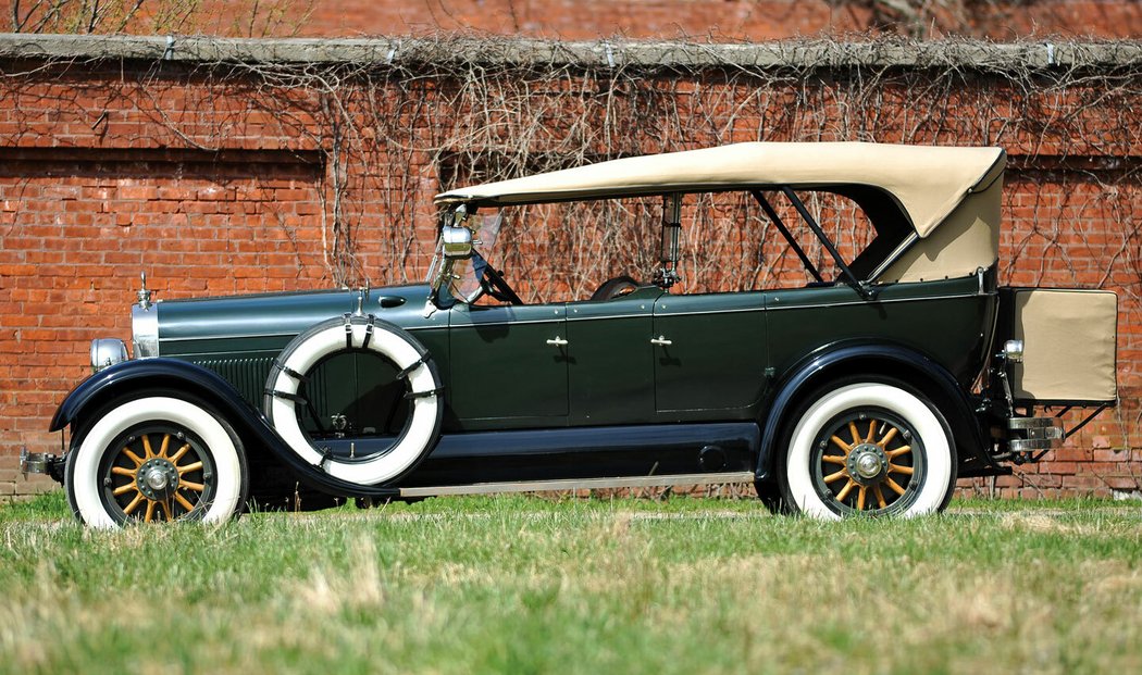 Lincoln Model L 7-passenger Sport Touring &#34;Police Flyer&#34; by Brunn (124C) (1925)