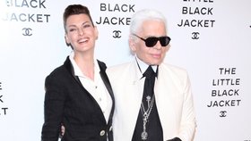 Linda Evangelista a Karl Lagerfeld zvolili černobílou klasiku