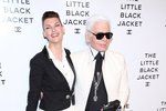 Linda Evangelista a Karl Lagerfeld v černobílé klasice