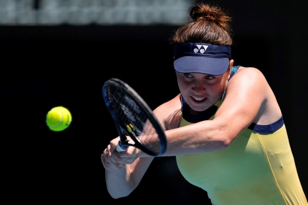 Linda Nosková ve čtvrtfinálovém duelu s Dajanou Jastremskou na Australian Open