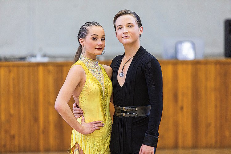 Linda Ondrušová a Matyáš Grossmann (Strážnice a Březolupy) jsou mistry v latinskoamerických tancích.