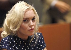 Lindsay Lohan si odseděla ve vězení jen pár hodin