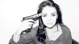 Lindsay Lohan se zbraní u hlavy: Herečka hrála ruskou ruletu!