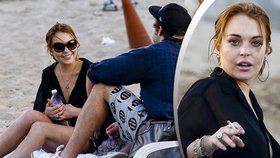 Herečka Lindsay Lohan si s přáteli a rodinou vyrazila na pohodové odpoledne na pláž v Malibu