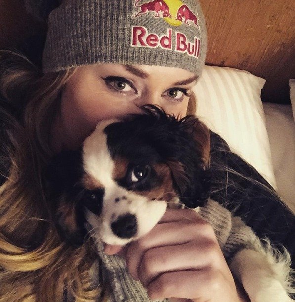 Lindsey Vonn zahání smutek se psím kamarádem