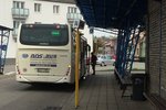 Autobus linky č. 666 vyjíždí na svou pravidelnou jízdu do Osvětiman. Z Kyjova vyjíždí ze stanoviště č. 13.