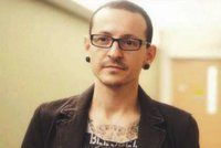 Mrtvolu zpěváka (†41) Linkin Park našla uklízečka! Na odpoledne měl plány s kapelou