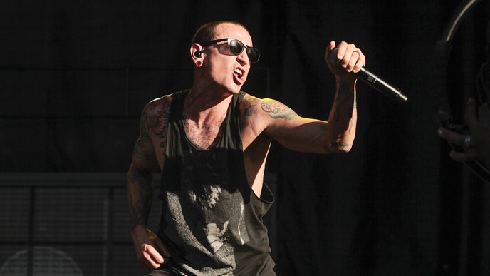 hvězdy aerodromu. Americká kapela Linkin Park se po deseti letech vrátí do Prahy. Skupina, která prodala desítky milionů desek, bude hlavním tahounem festivalu Aerodrome.