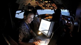 Piloti Lion Air trénují lety s Boeingem 737 Max 8 na trenažéru. Procvičují jen "rutinní" situace.