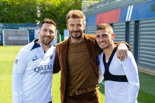 Lionel Messi se upsal týmu Davida Beckhama. Lionel Messi se upsal týmu Davida Beckhama.