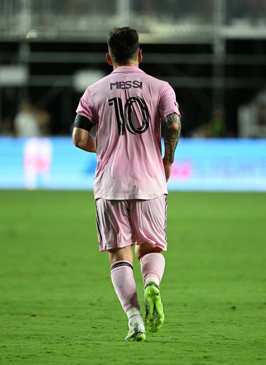 Lionel Messi zažil vítězný debut proti proti mexickému klubu CD Cruz Azul.