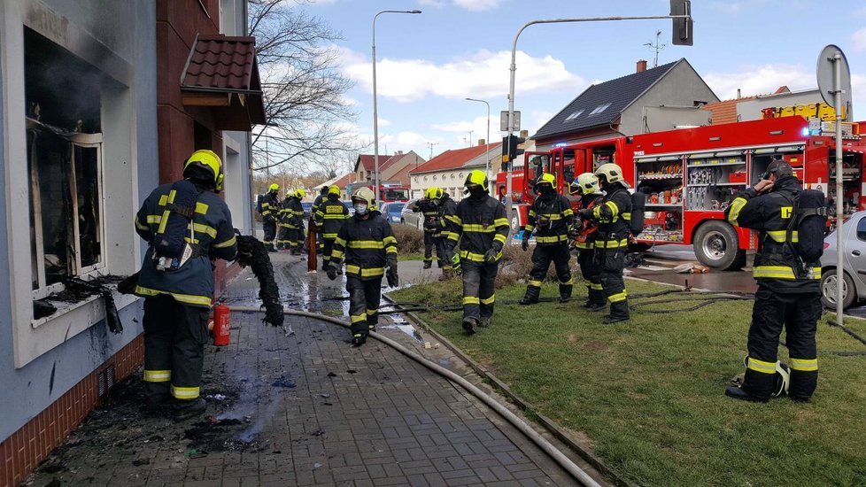 V Lipníku nad Bečvou vyhořela hračkářská dílna.