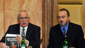 Prezident Václav Klaus a poradce Ladislavem Jáklem