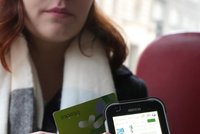Naštvaní Pražané: Zrušte dvouminutovou aktivaci jízdenky v aplikaci! Hřib slíbil změnu