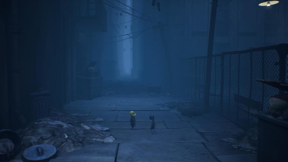 Hororová hopsačka Little Nightmares II pro PlayStation 4. (Screenshoty pocházejí z hraní na PlayStation 5.)